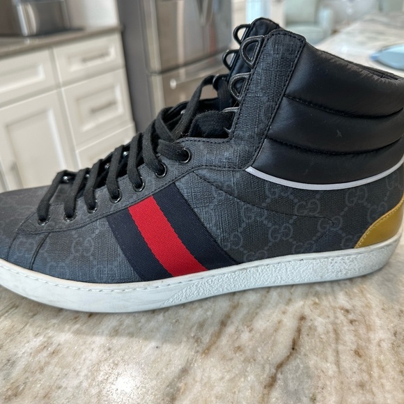 Authentic Gucci mens canvas GG high sneakers. Excellent condition. size 11.5. - Picture 5 of 14